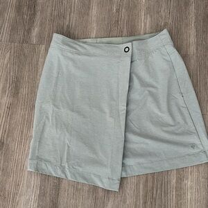 Columbia sportswear skirt sz 12
